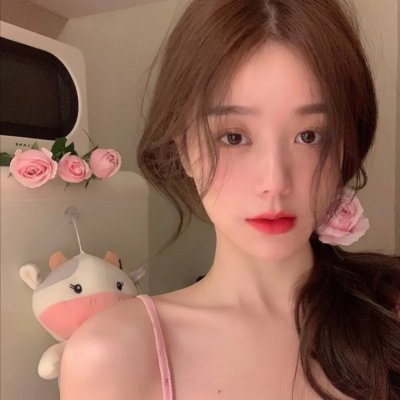 怕羞的黄莺